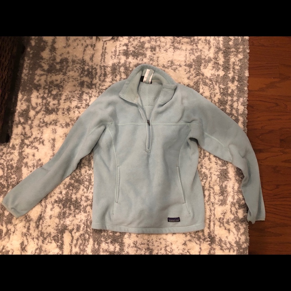 Patagonia women’s pullover